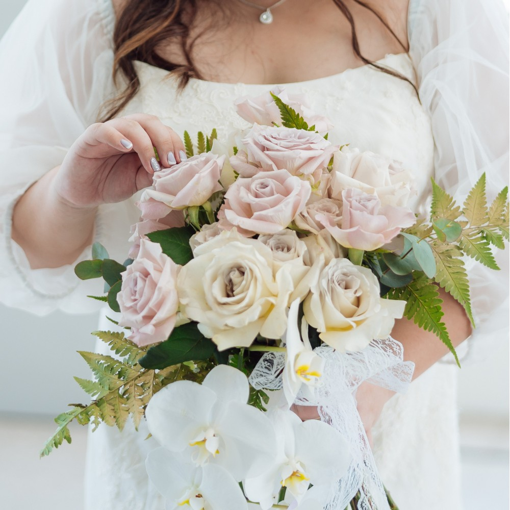 charm-flower-bouquet